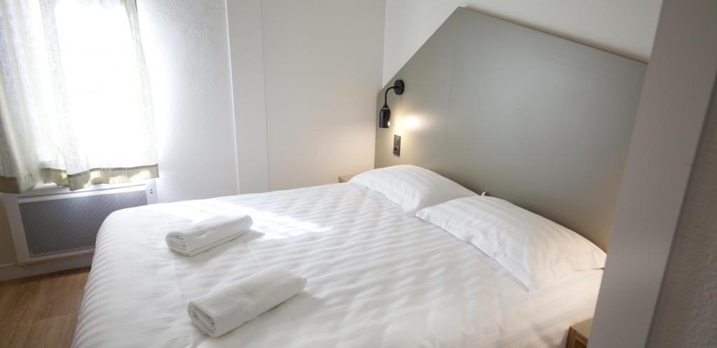 Brit Hotel Essentiel Arverne - Clermont-Ferrand Sud オービエール エクステリア 写真